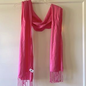 Bright pink wrap